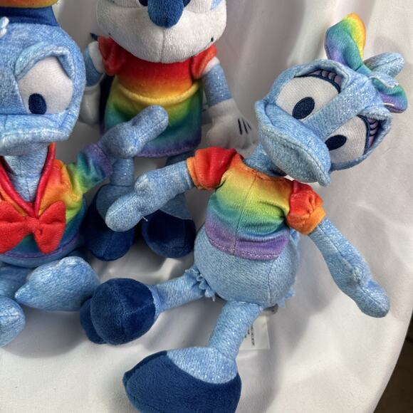 Disney Rainbow Pride Plush Plushies Set of 4 NWOT Pluto Minnie Donald Daisy - Picture 2 of 11
